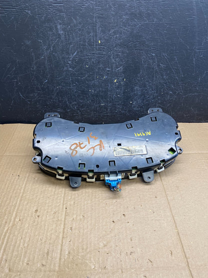 2006 - 2009 GMC Envoy Speedometer Cluster Gauge AC9397 DG5