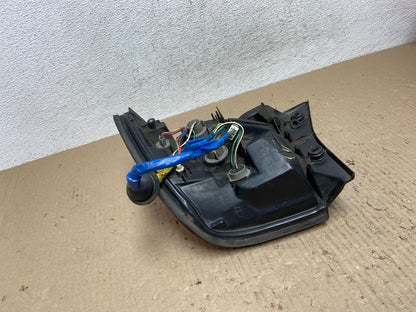 1998 1999 2000 Lexus LS400 Left Driver LH Side Tail Light AF2906 LK8