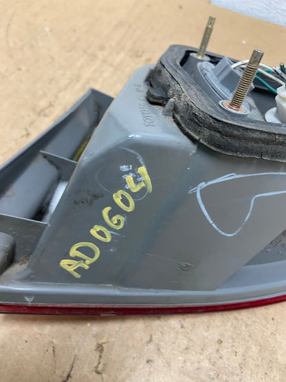 1998 1999 2000 Toyota Corolla Left Driver Lh Side Tail light AD0604 LK6