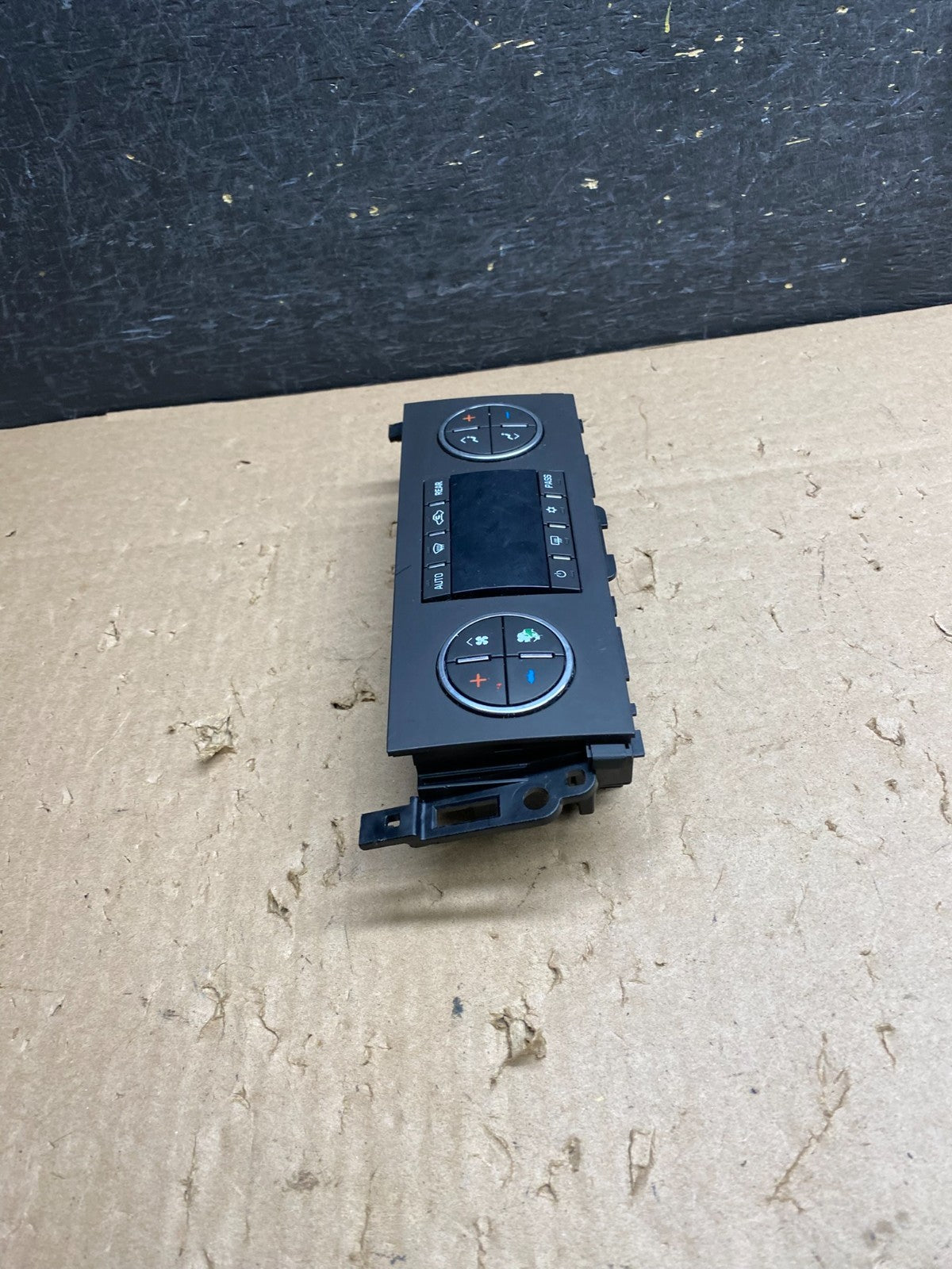 2007-2011 GMC Yukon Tahoe Automatic Climate Temperature Temp Control aj1419 DG1
