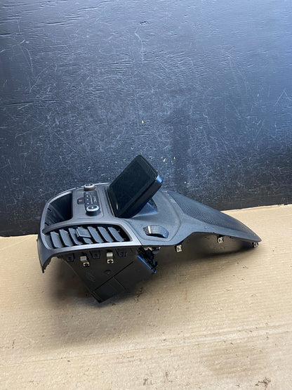 2019 to 2020 Ford Transit Connect Radio 6.5 Navigation Screen AH39652