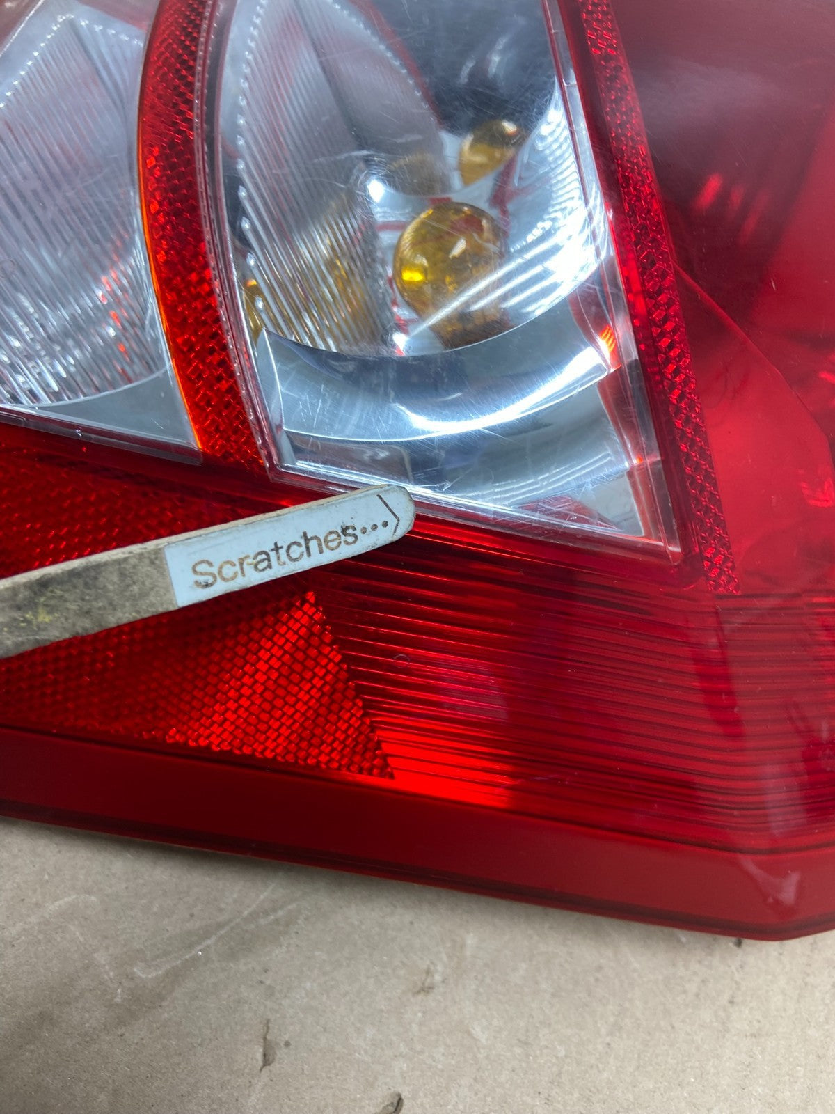 2005 2006 2007 2008 Dodge Magnum Right Passenger Side Tail Light AG6661 DW3