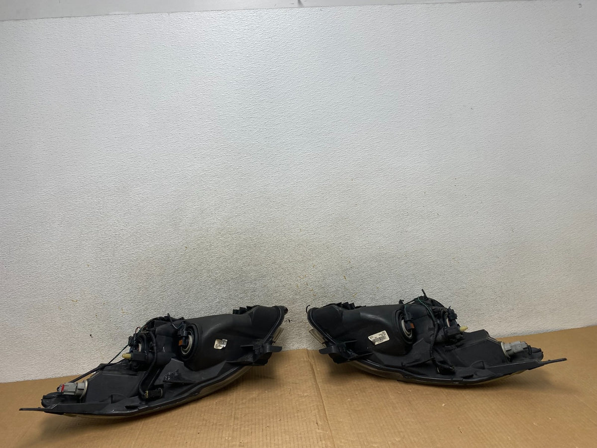 Sedan 2007 2008 2009 Nissan Altima Left+Right Set Headlights AI5748 DW7