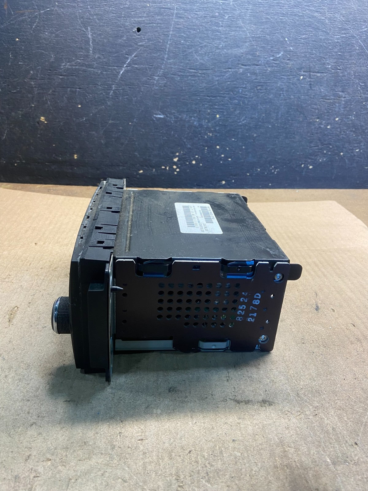 2007-2012 Chrysler Dodge Jeep Ram Radio CD MP3 AUX Receiver Z8696 DG1