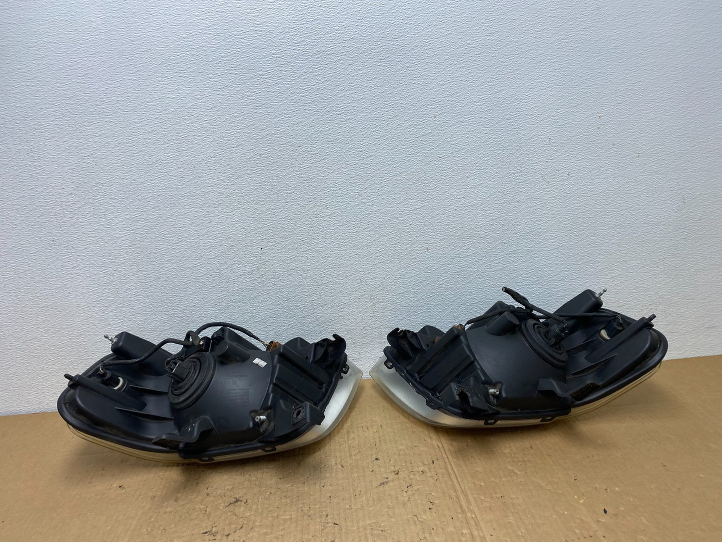 2006 2007 2008 2009 2010 Ford Explorer Left+Right Set Headlights AC8324 DW10