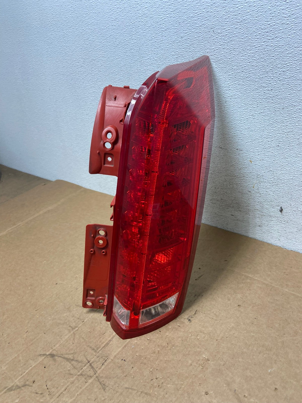 2010 to 2016 Cadillac Srx Right Passenger RH Side Tail Light AD6363 LK1