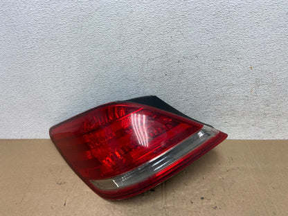 2005-2010 Toyota Avalon Left Driver Lh Side Tail Light TYC AE6567 DW0