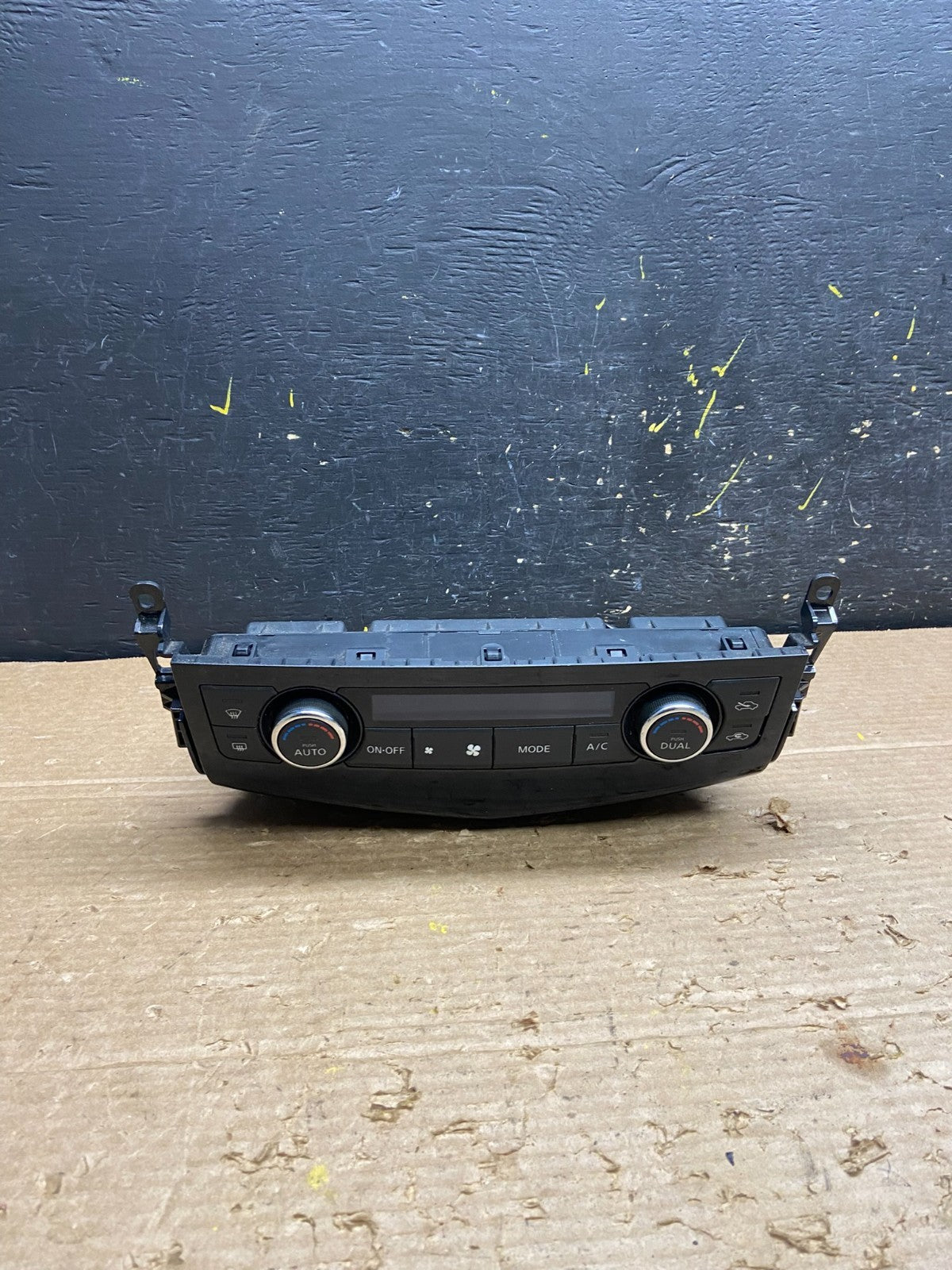 2013 2014 2015 Nissan Altima A/C Temperature Climate Control W3041 DG0