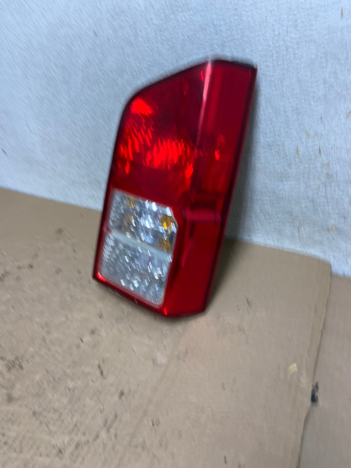 2005 to 2012 Nissan Pathfinder Right Passenger RH Side Tail Light AI1345 LK1