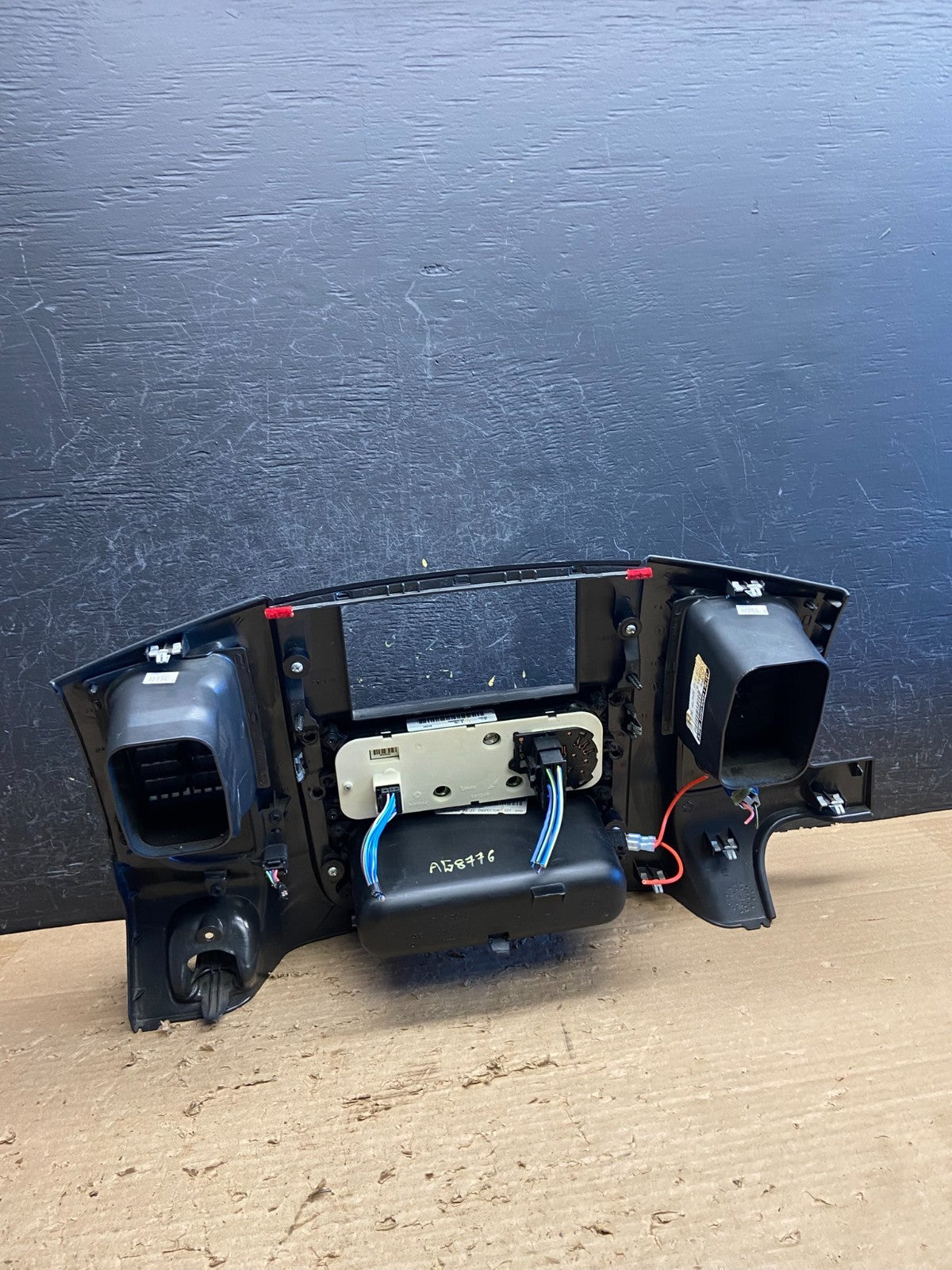 2002 to 2005 Dodge Ram Radio Climate Control Dash Air Vent Bezel Trim AG8776 DG5