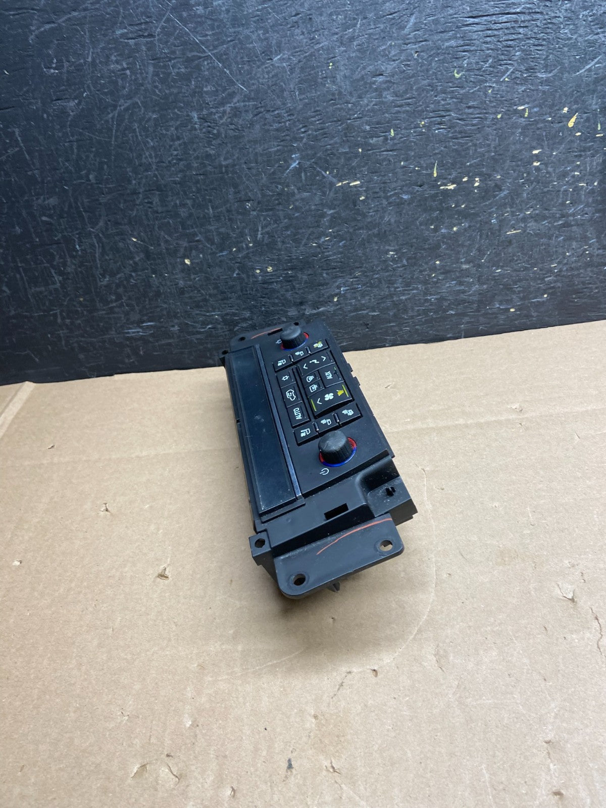 2007 to 2011 Cadillac Escalade AC Heater Climate Control Panel ai6262 DG1