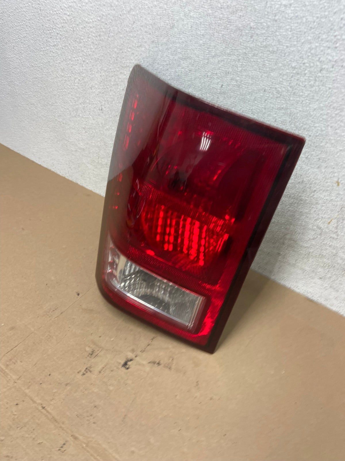 2007 2008 2009 2010 Jeep Grand Cherokee Left Driver Lh Tail Light AF4392 LK1
