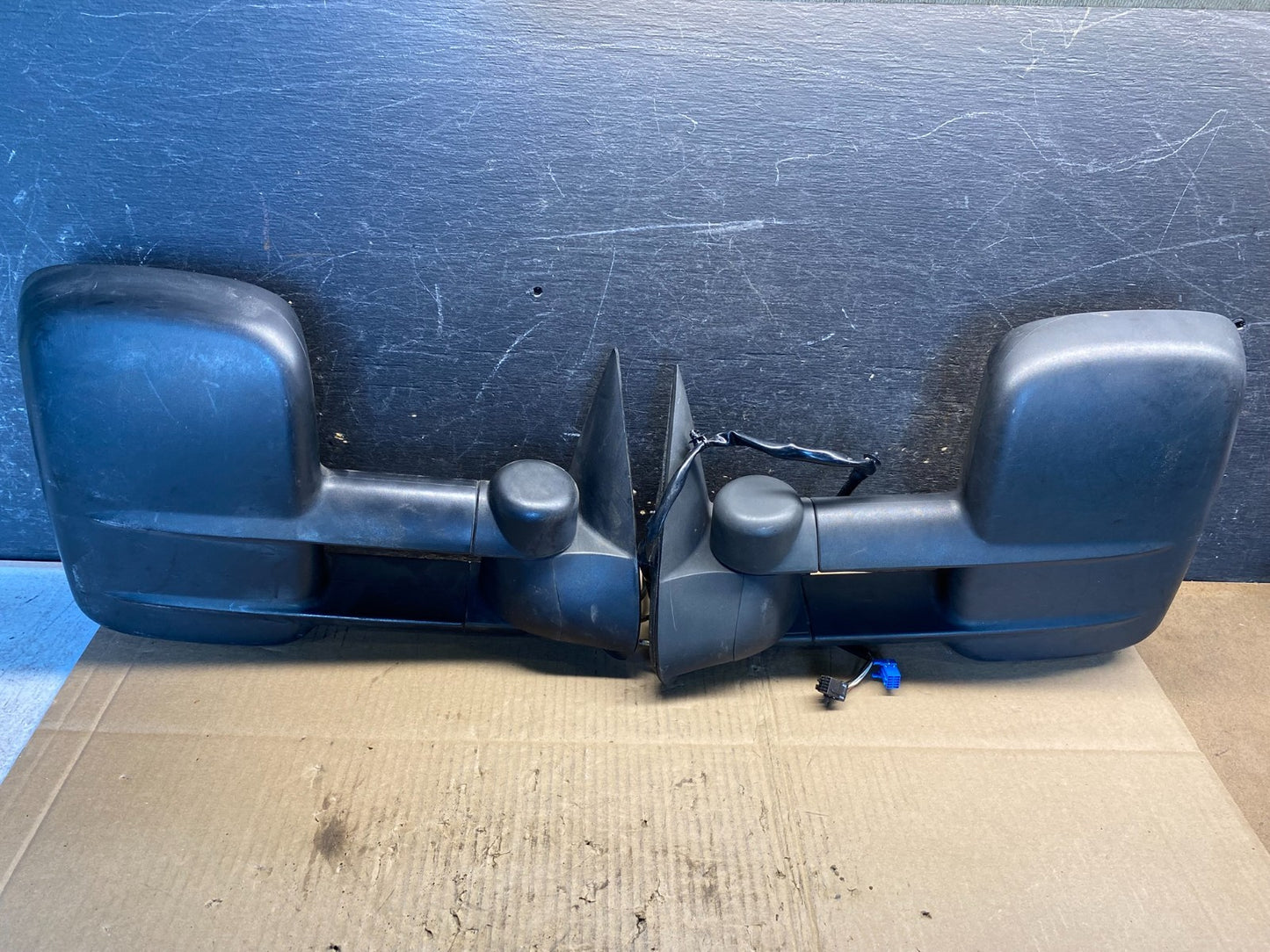 1999-2006 Chevrolet Silverado Sierra Left+Right Set Tow Door Mirror AA7451 MS3