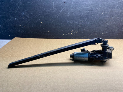 2007 to 2015 Audi Q7 Rear Windshield Washer Wiper Motor Z9030 DG3