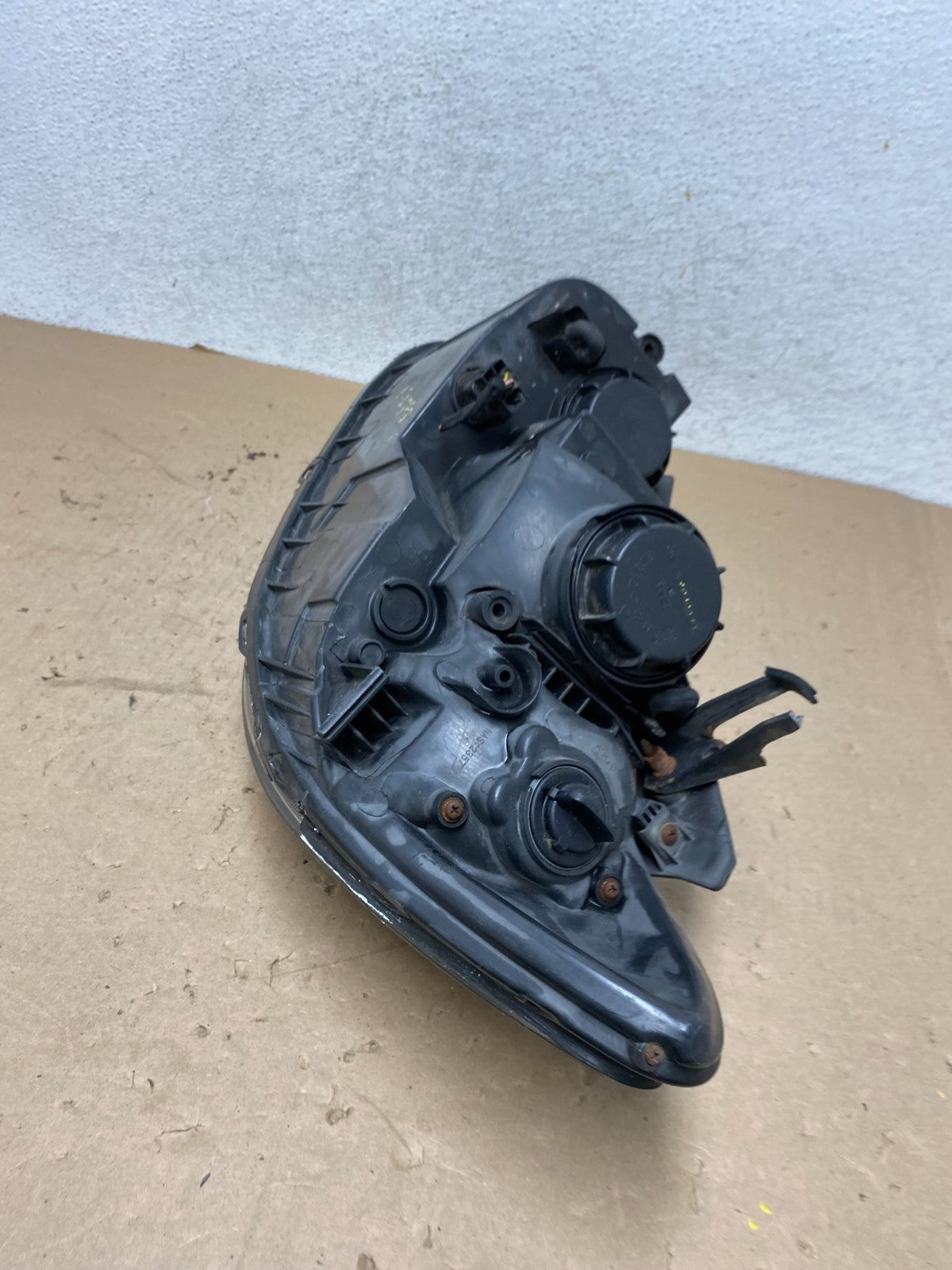 2007 2008 2009 Hyundai Santa Fe Right Passenger Halogen Headlight AG4373 DW8