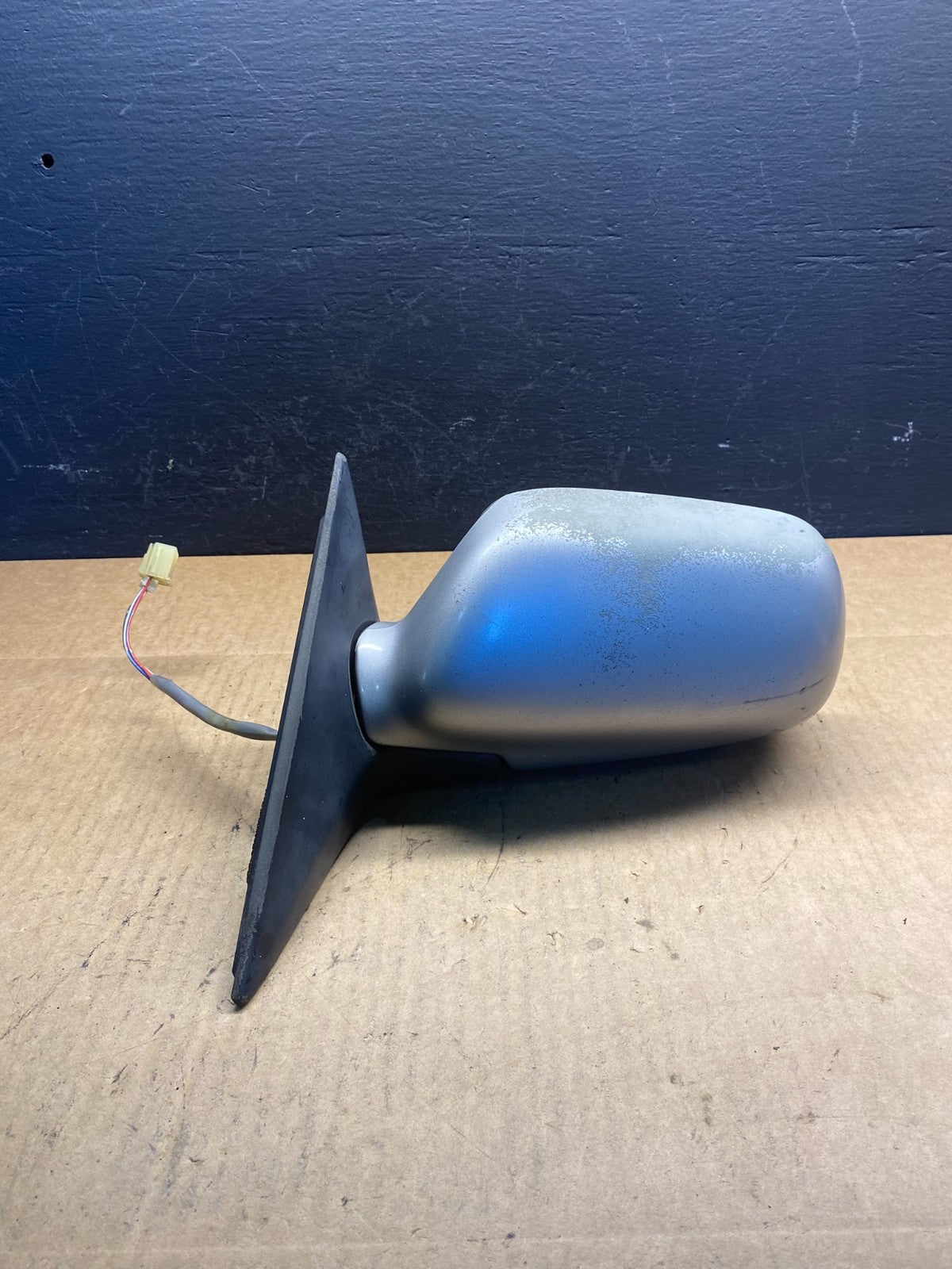 2000 to 2004 Subaru Legacy Outback Left Driver LH View Mirror AC4251 MS0