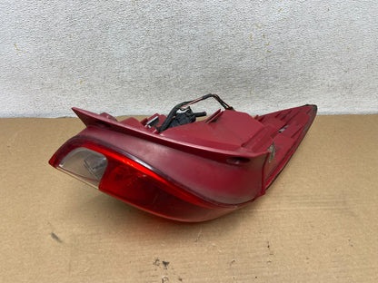 2012 2013 2014 Hyundai Veloster Right Passenger RH Tail light AH4457 DW6