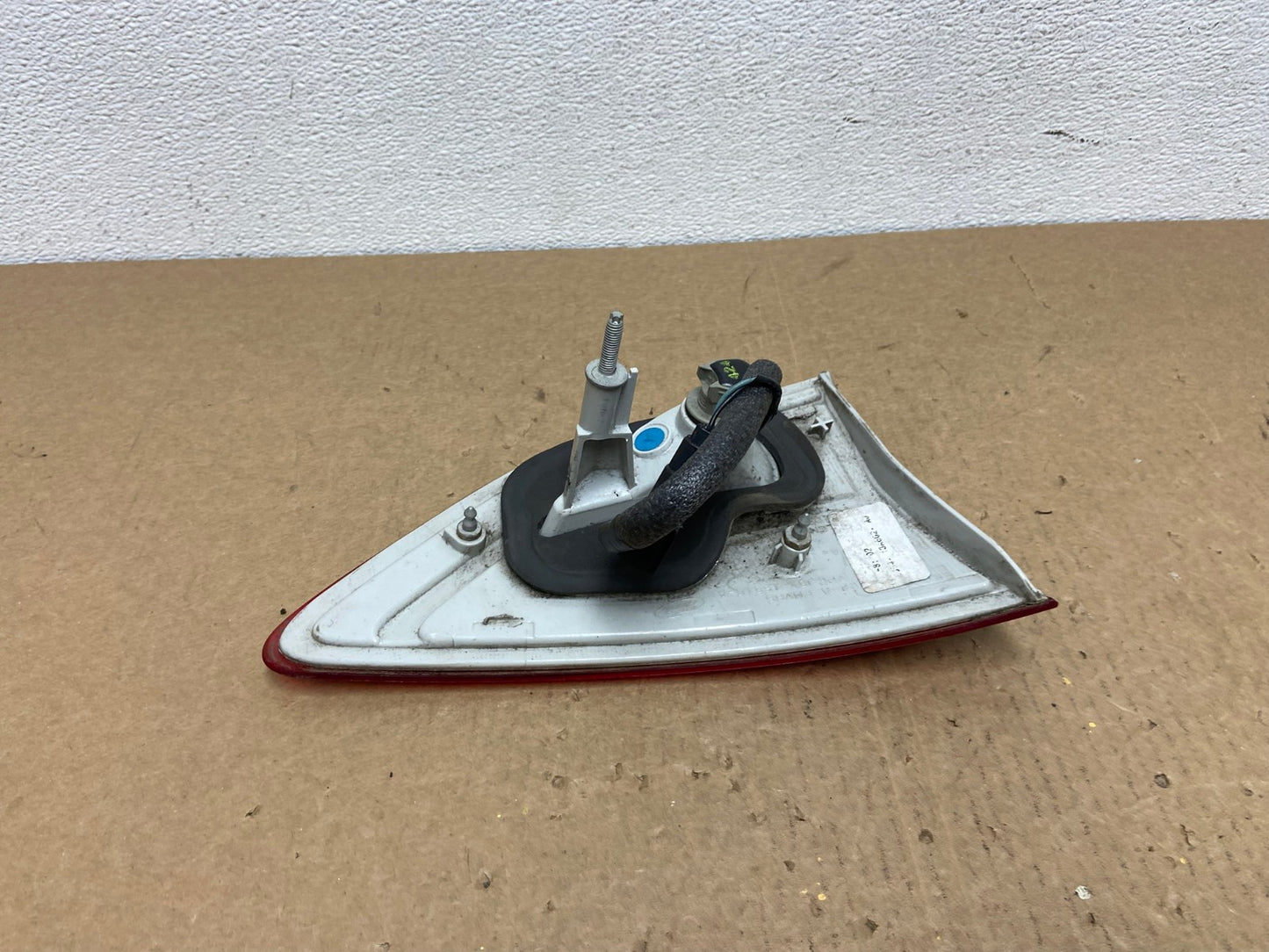2013 to 2016 Ford Escape Right Passenger RH Side Inner Tail Light OEM AC1233 LK4