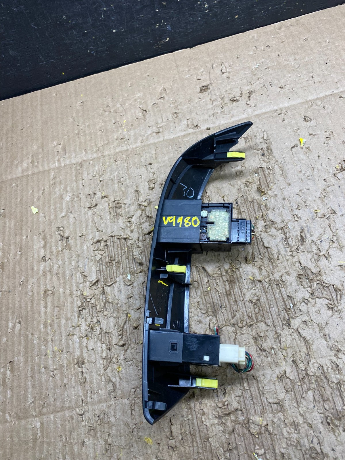 2004 to 2010 Toyota Sienna Right Side Radio Switches Bezel Trim OEM v9980 DG2