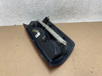 2002 to 2006 Dodge Ram 1500 Right passenger Rh side Tail Light AH4367 LK4