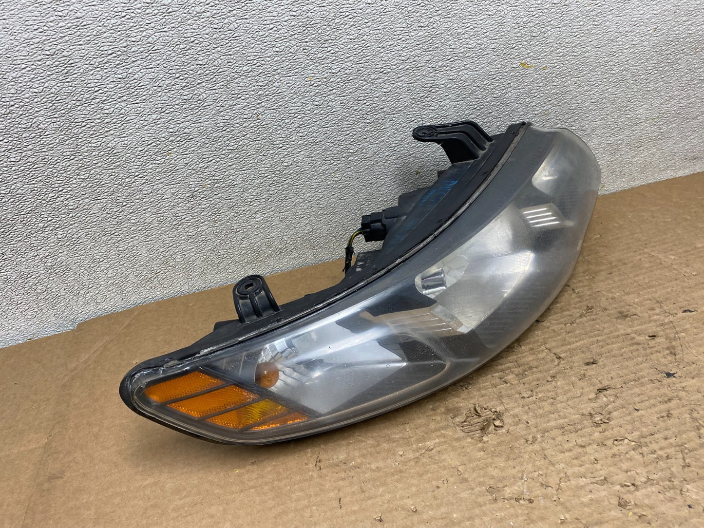 2010 2011 2012 Kia Forte Right Passenger Side Headlight Halogen Oem Z3126 DW2