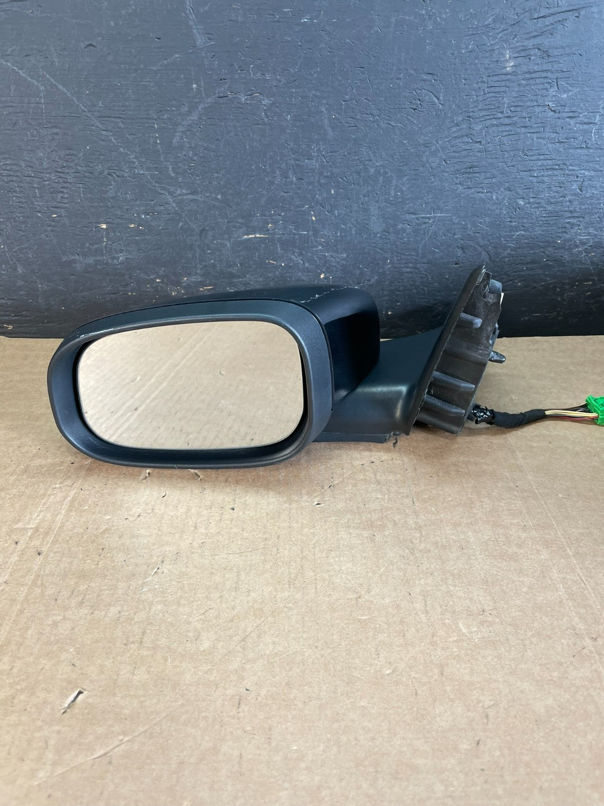 2007 to 2011 Volvo S80 Left Driver LH Side View Door Mirror AE8333 DW7