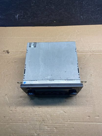 2003-2006 Honda Element Radio AM FM Stereo Cd Player AD7561 DG3