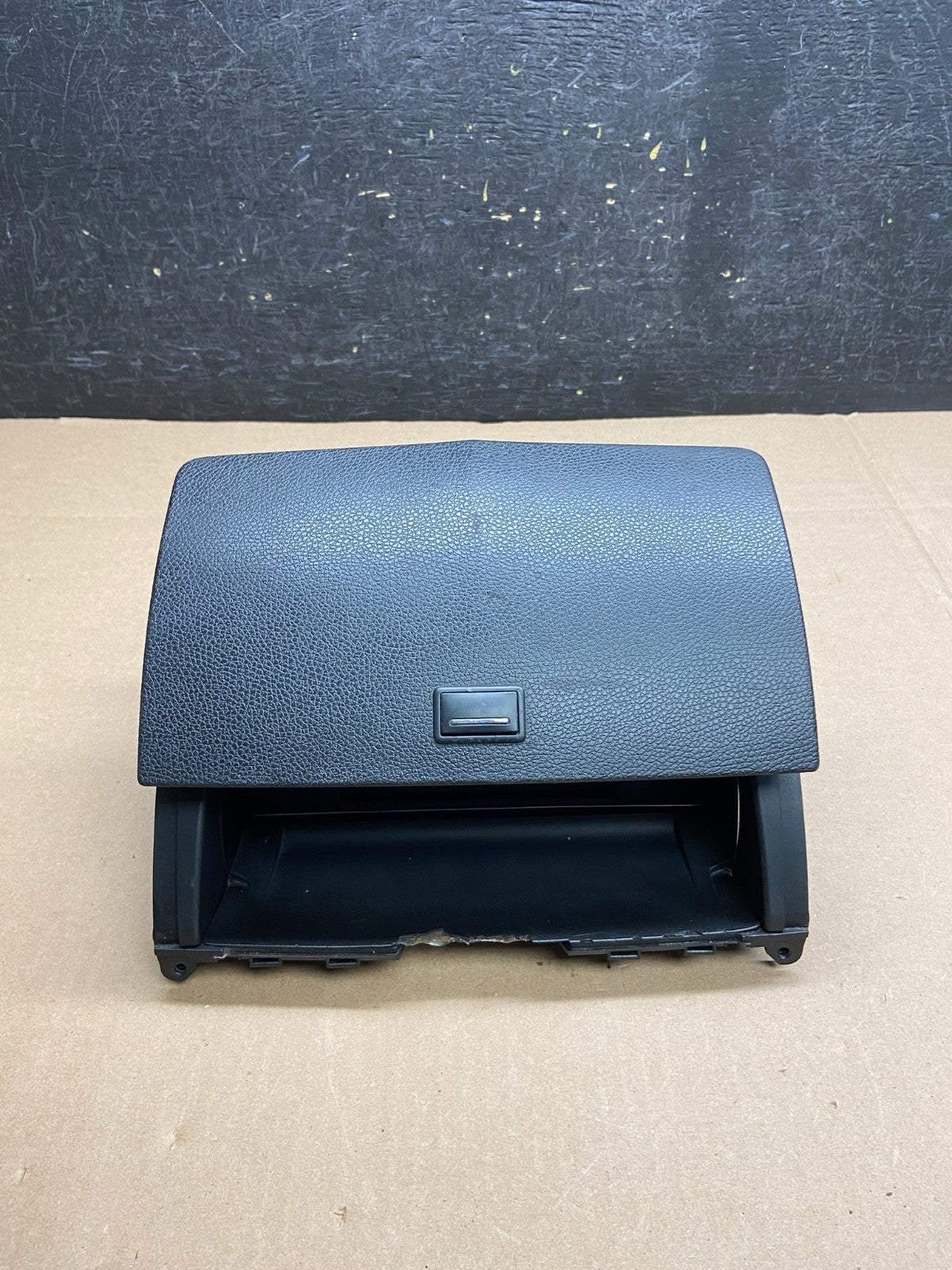2008-2011 Mercedes W204 C300 Navigation Display Screen Monitor w/Cover AI6212 DG1