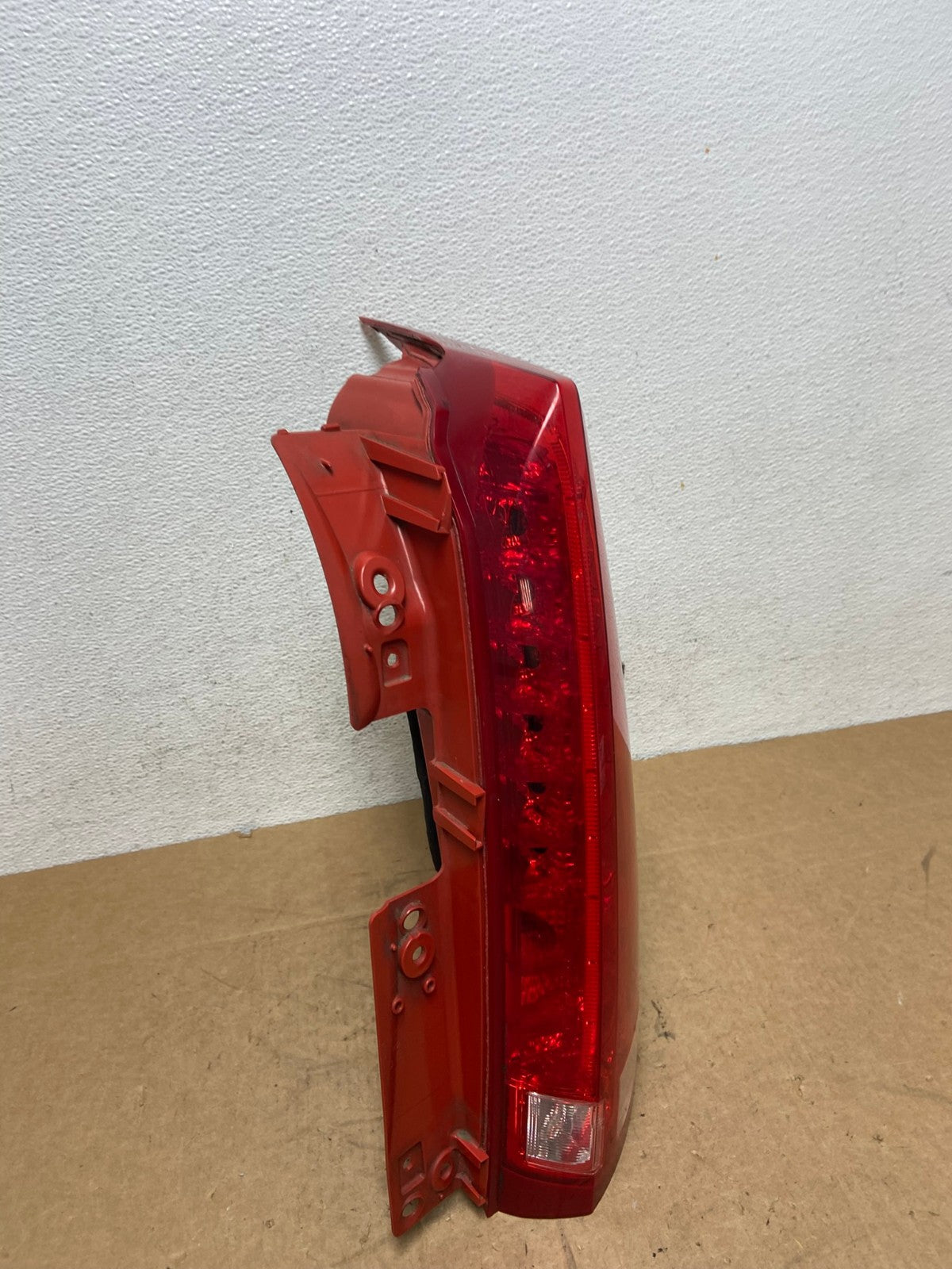 2010 to 2016 Cadillac Srx Right Passenger RH Side Tail Light AD6363 LK2