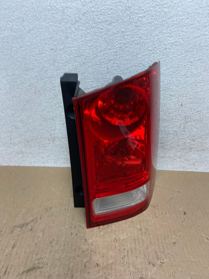 2009 to 2015 Honda Pilot Right Passenger Rh Side Tail light AE7106 LK2