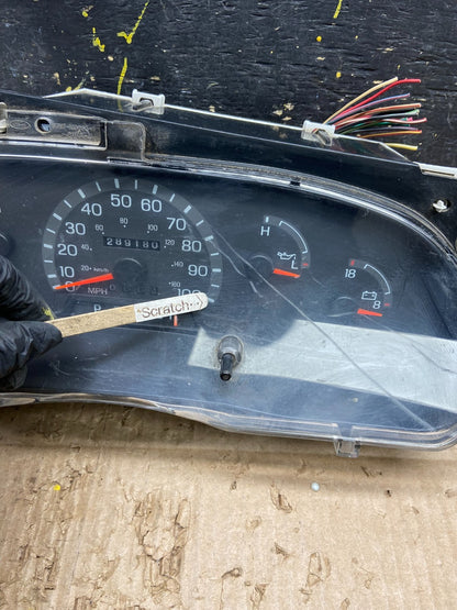 2001 - 2002 Ford Econoline E250 E350 Van Speedometer Instrument Cluster v7770 DG3