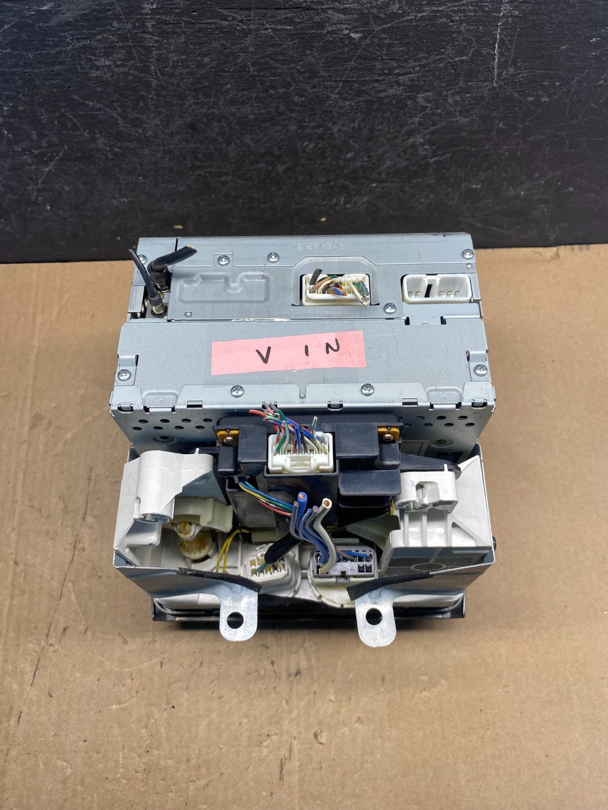 2000-2004 Toyota Avalon Radio Stereo 6 CD Tape Player Climate Control AE7826 DW5