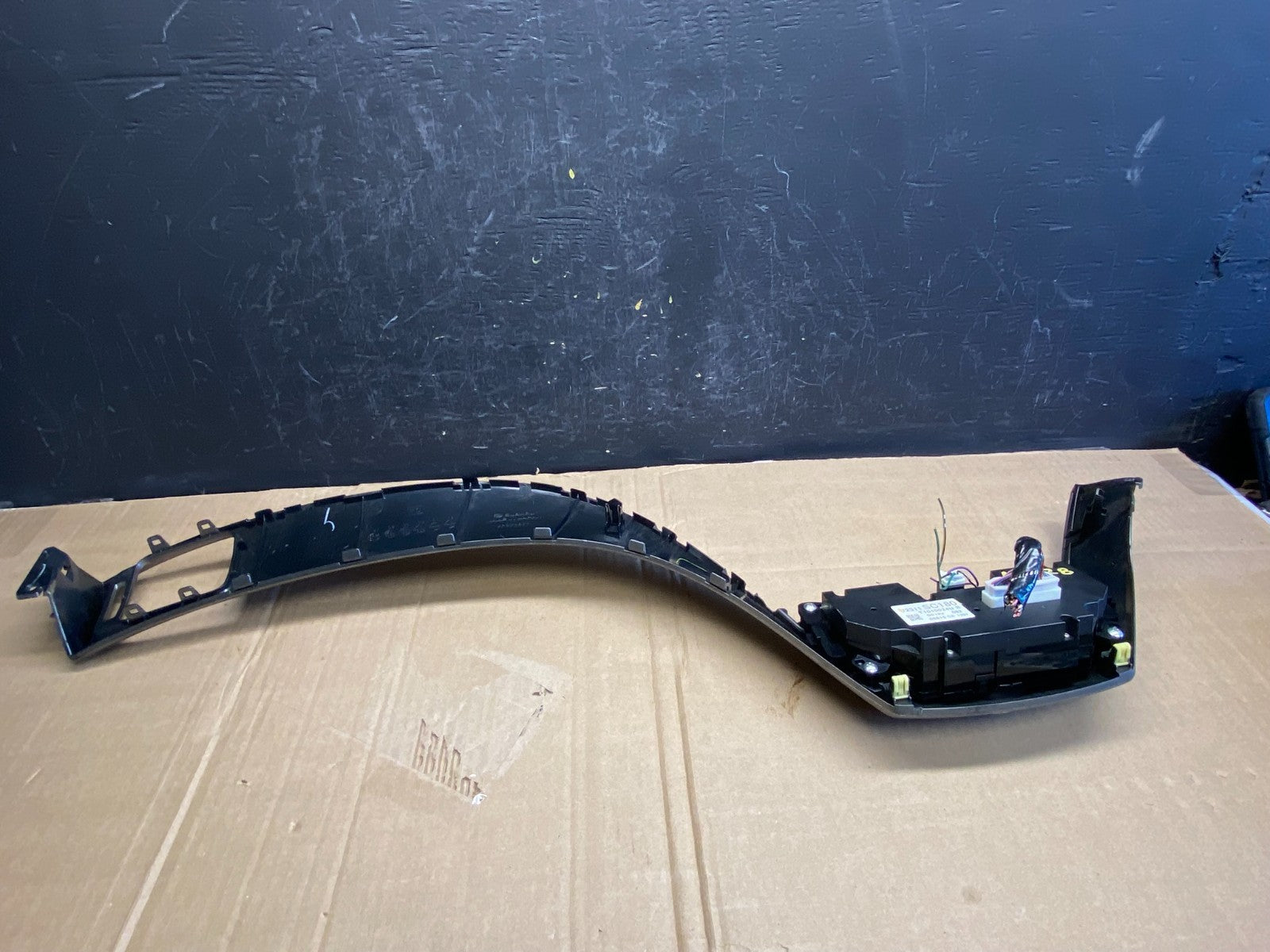 2009 to 2013 Subaru Forester Temperature Control Climate Heat A/C AD7028 DG3