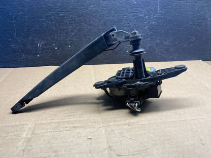 2008 to 2012 Buick Enclave Windshield Rear Wiper Motor AE8238 DG3