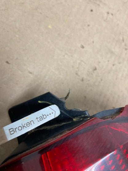 1995 to 1998 Ford Windstar Tail Light Right Passenger RH Side AG5568 LK5
