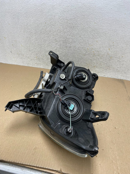 2013 to 2016 Nissan Pathfinder Right Passenger RH Side Headlight AJ2010 DW6