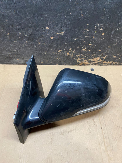 2015 to 2019 Hyundai Elantra Left Driver Turn Signal View Door Mirror X3011 DG0