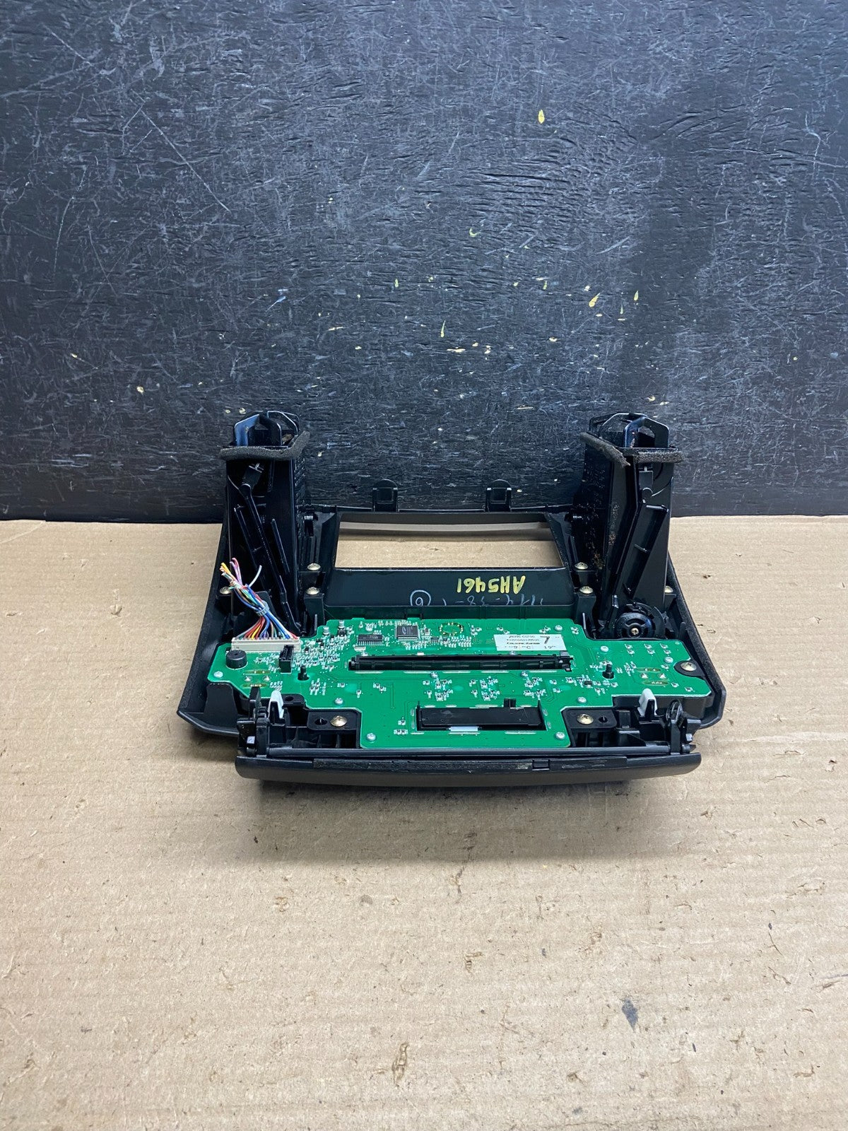 2003 - 2005 Infiniti FX35 Front Radio A/C Heater Climate Control Panel ah5461 DG4