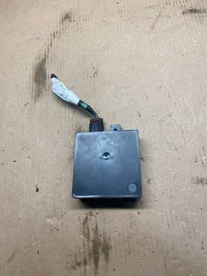 2013 to 2018 Ford Lincoln Rear Radar Blind Spot Module Q7248 DG0