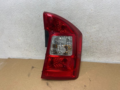 2007 2008 2009 2010 2011 2012 Kia Rondo Right Passenger Tail Light AH4461 DW0