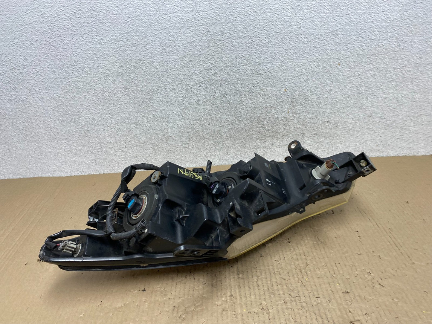 2011 to 2014 Nissan Murano Headlight Right Passenger Rh Halogen AF2926 DW5