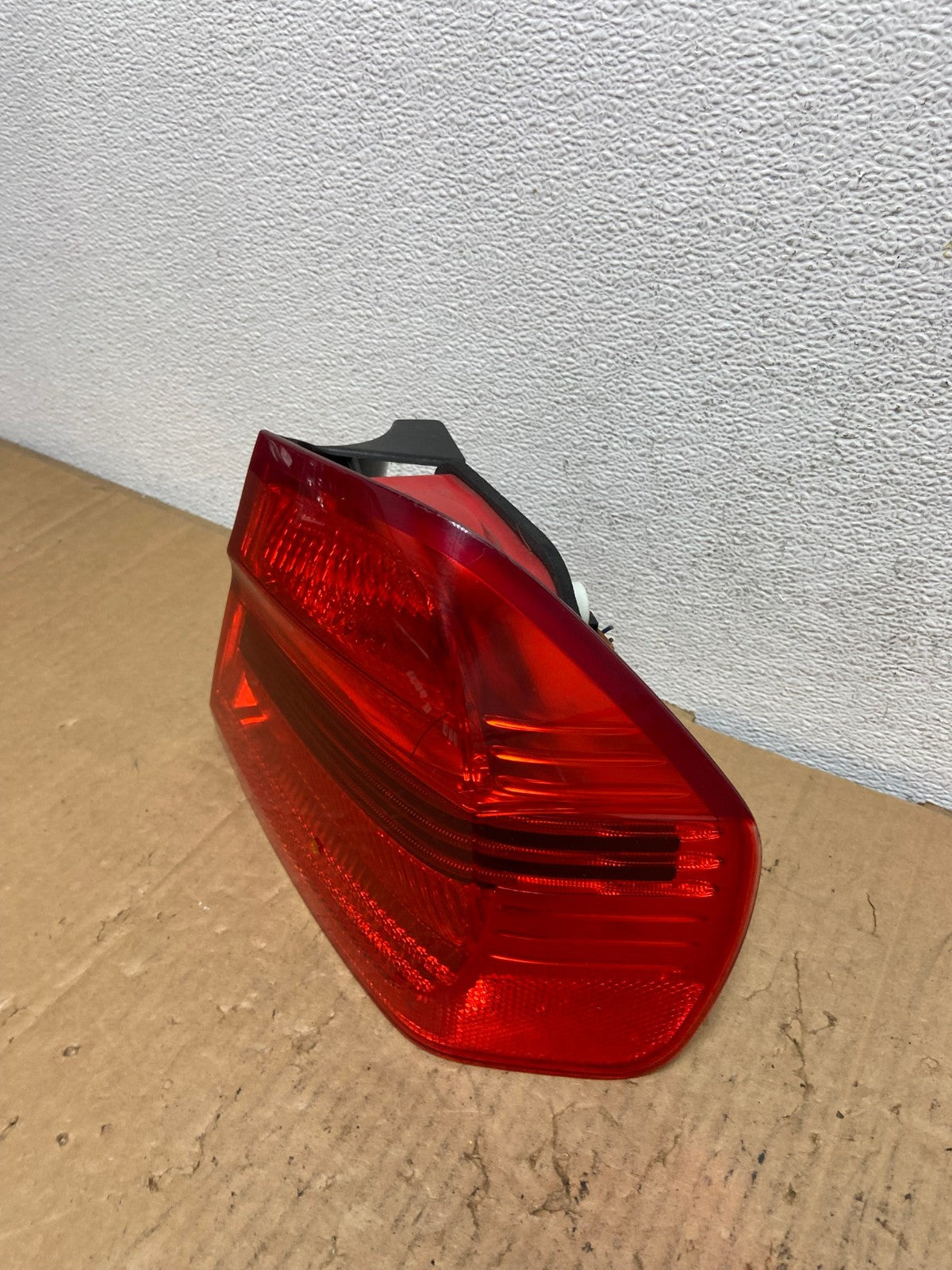 2006 2007 2008 Bmw 328i 3 Series Right Passenger Rh Side Tail Light AD2380 LK1