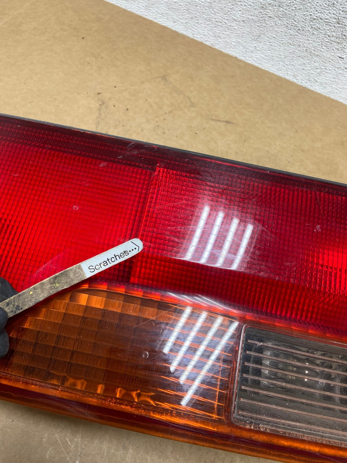 1999 2000 2001 Honda Odyssey Right Passenger RH Tail Light Inner AE2984 LK3