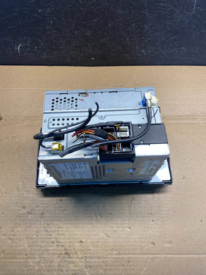 2006-2009 Mercedes W251 R350 Head Command Navigation Radio 6 CD Player AD6573 DG5