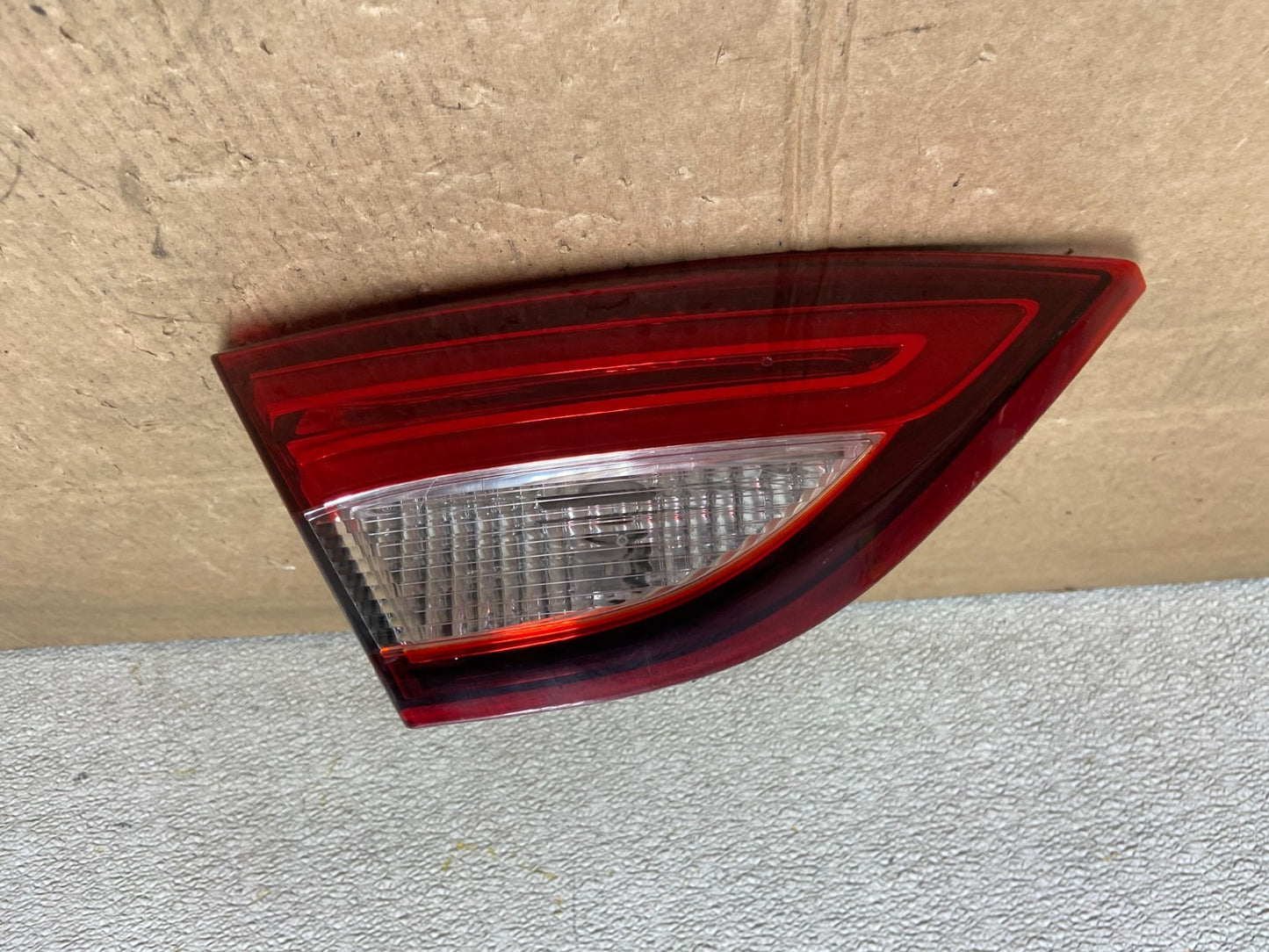 2015 to 2017 Chrysler 200 Sedan Left Driver Side Inner Tail Light Oem Y5755 DW0
