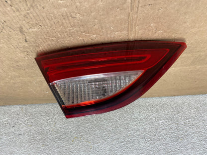 2015 to 2017 Chrysler 200 Sedan Left Driver Side Inner Tail Light Oem Y5755 DW0