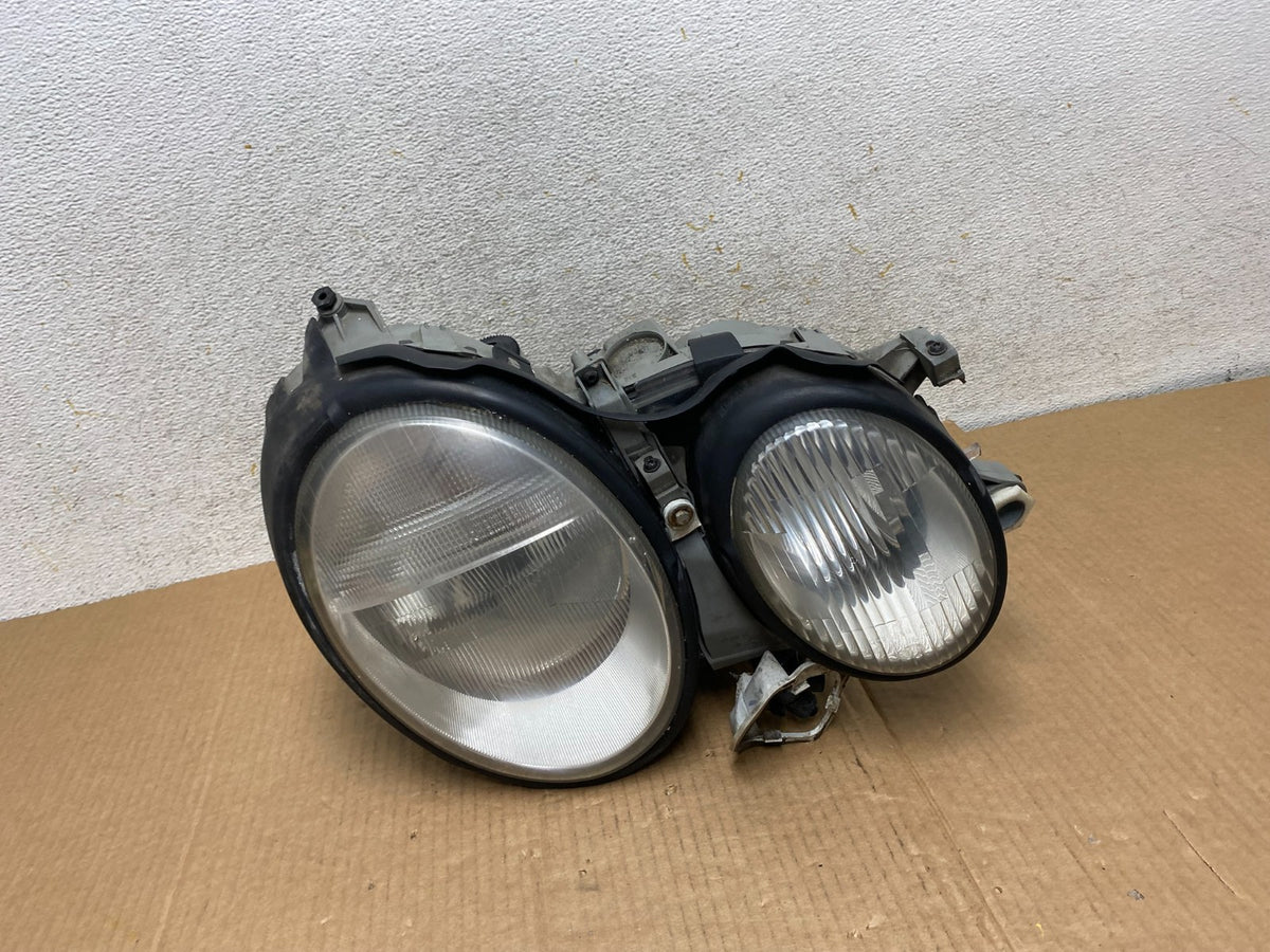 1998-2003 Mercedes Benz W208 CLK Right Passenger Xennon HID Headlight ai5752 DG0