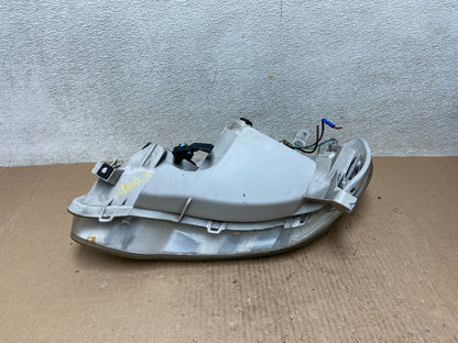 2005 to 2008 Toyota Corolla Right Passenger RH side Headlight Oem AB6028 DW6