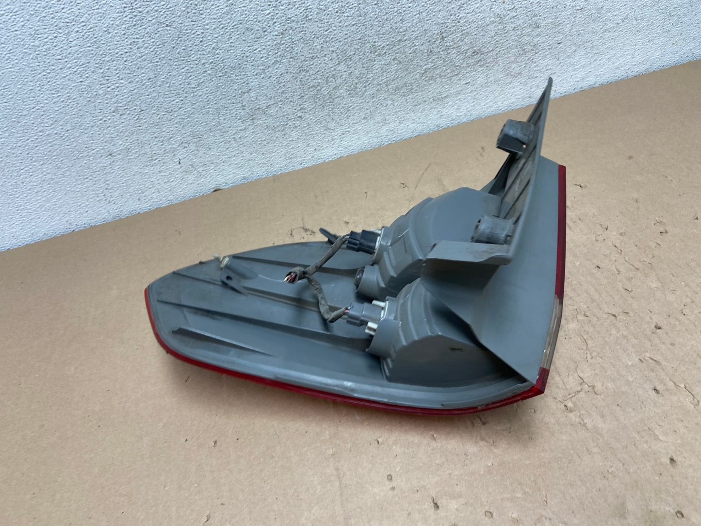 2005 2006 2007 Honda Odyssey Left Driver LH Side Tail Light AG6795 LK5