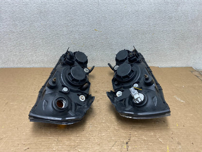 2004 2005 2006 Hyundai Elantra Left+Right Set Halogen Headlights Z2876 DW8